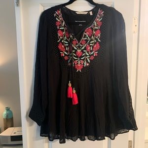 Pretty bohemian top, Soft Surroundings size M